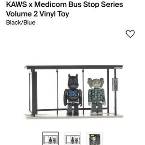 KAWS X KUBRICK Bus Stop 2 Series